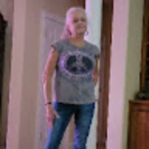 Meet your Posher, Laura rae